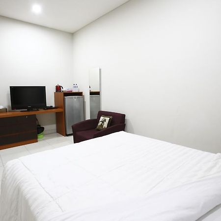 Reddoorz @ Menteng Jakarta Exteriér fotografie